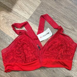 Women’s Buckle Red Lace Bralette